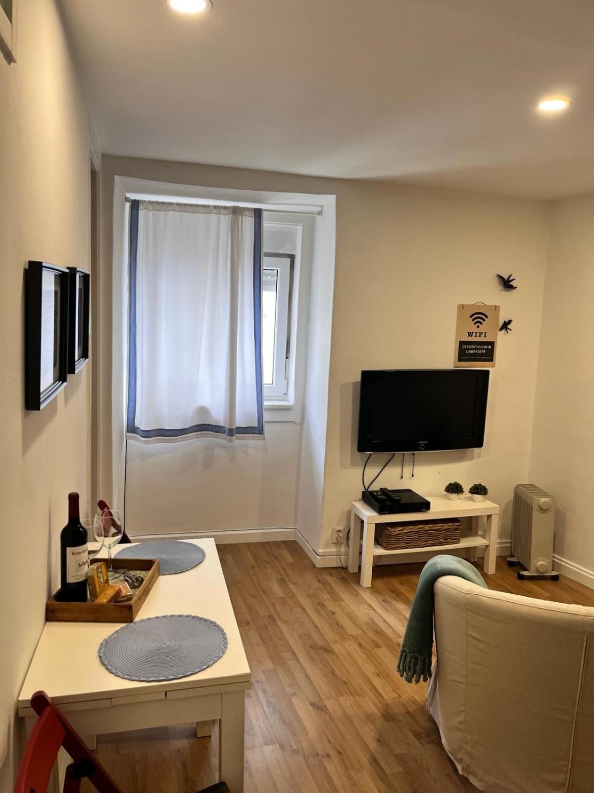 Casa Beco Do Castelo Apartment Lisbon Luaran gambar
