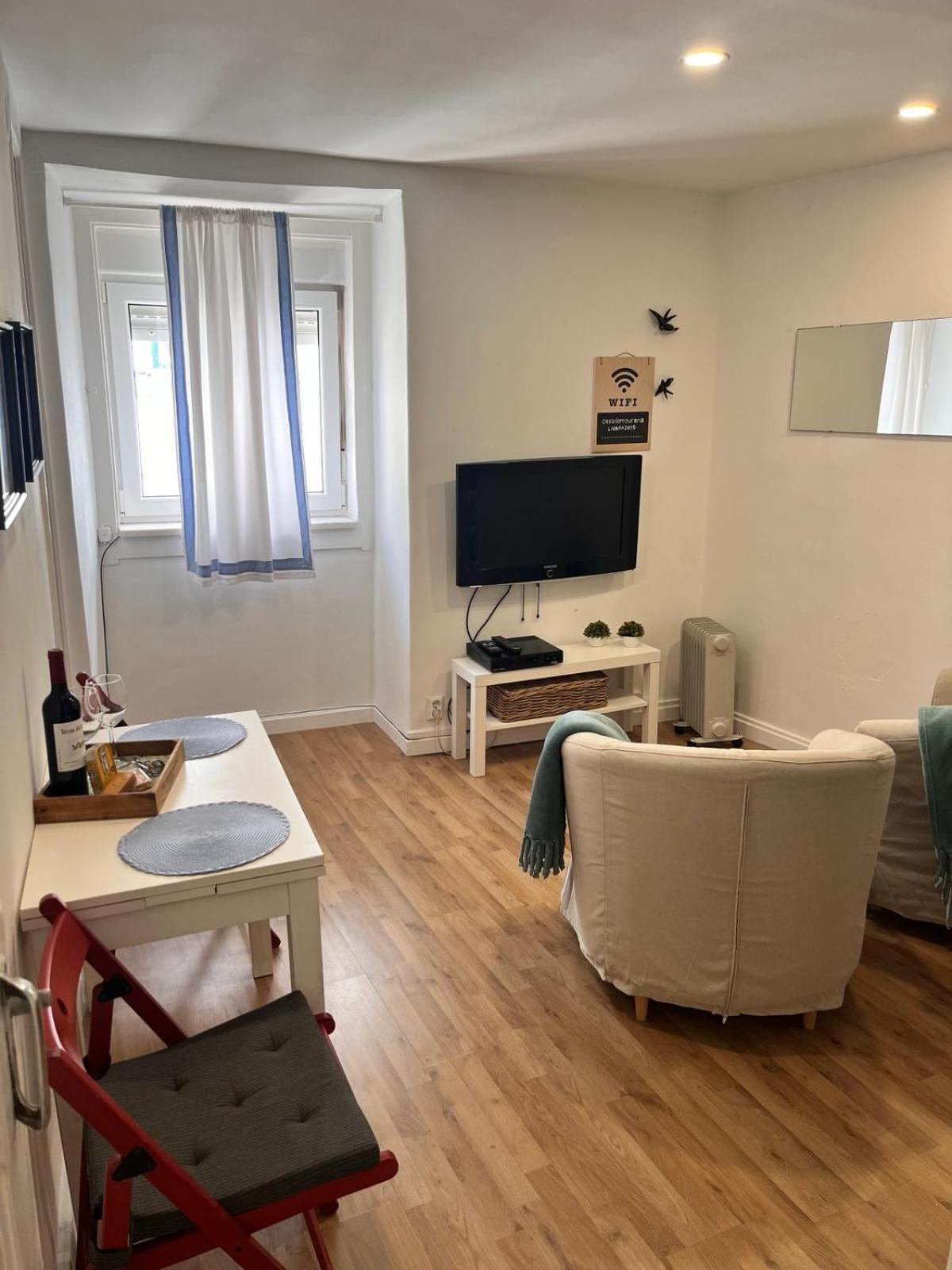 Casa Beco Do Castelo Apartment Lisbon Luaran gambar